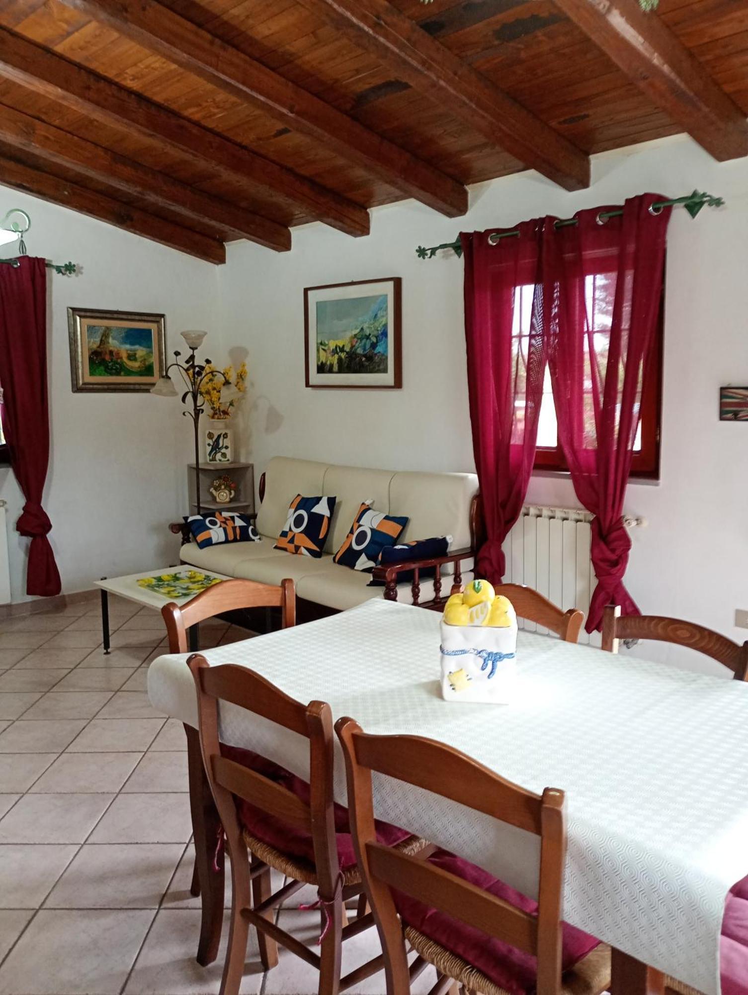 Independent Villa With Private Beach On The Lake 布拉恰诺 外观 照片